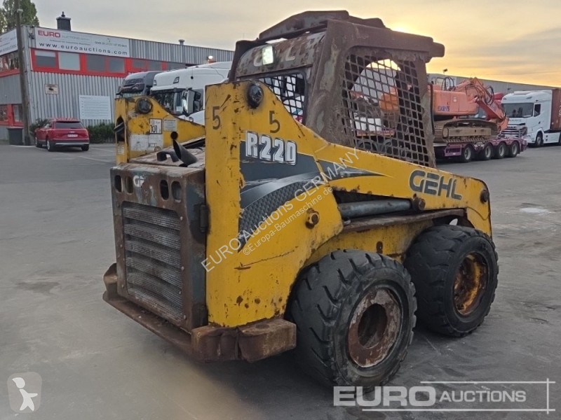 Pala cargadora Gehl R220