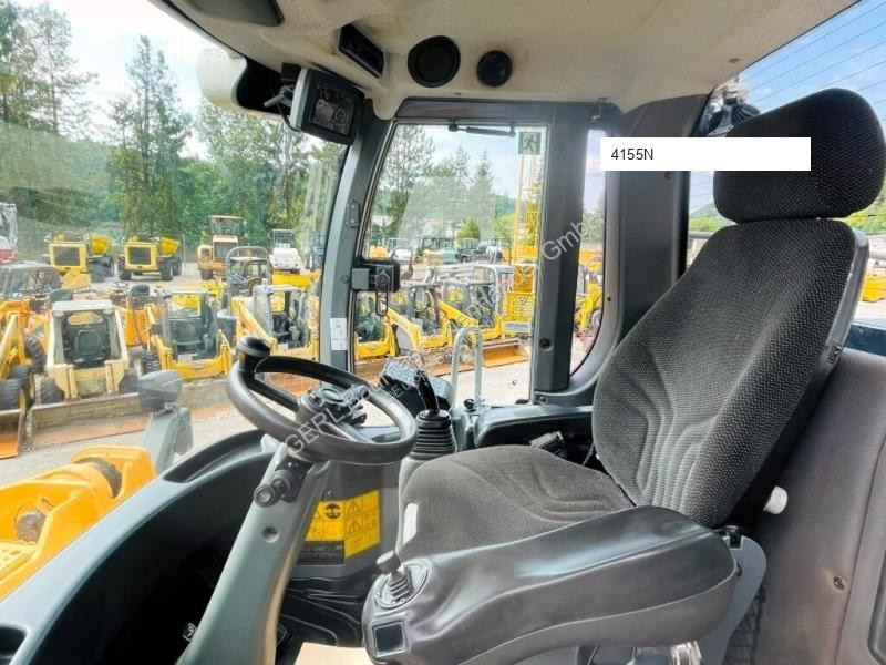 Nakladač Liebherr