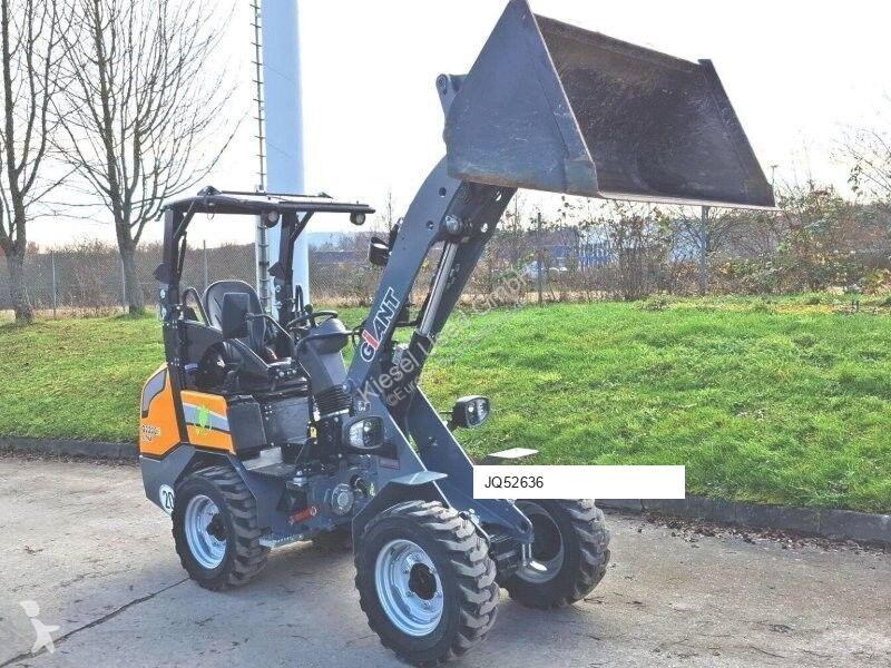 Nakladač Giant G2200E X-TRA Elektro