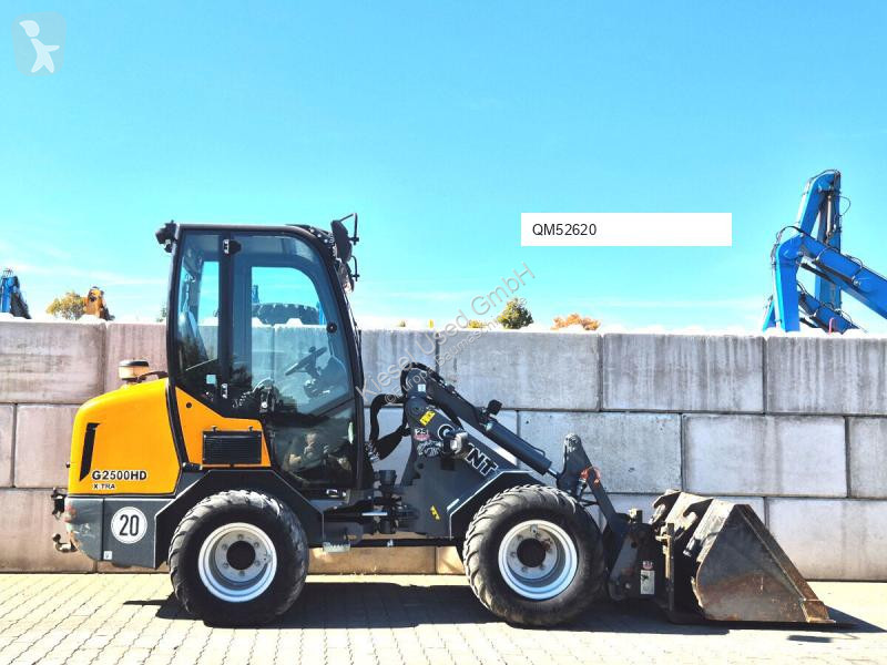 Nakladač Giant G2500 X-Tra HD