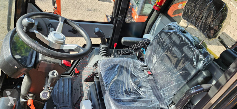 Incarcator  780 T en H loaders