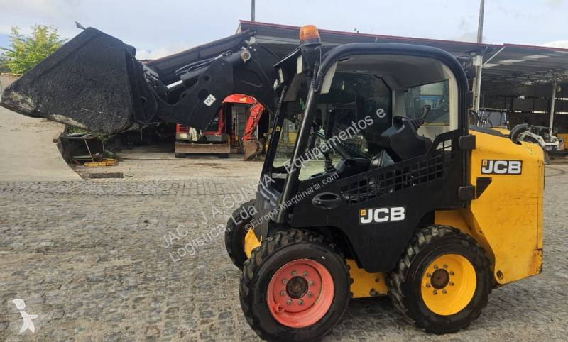Chargeuse JCB JCB Robot 135