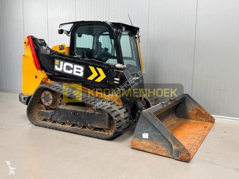 Chargeuse JCB 3TS-8T Teleskid