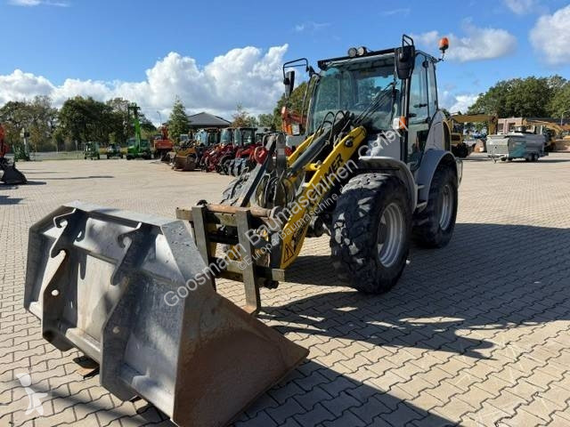 Chargeuse Kramer 8115