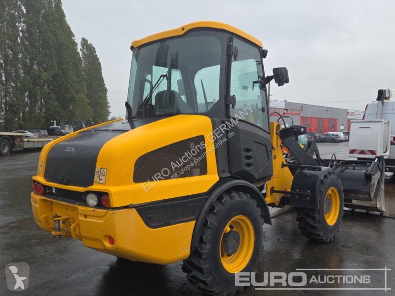 Chargeuse JCB 406 T4