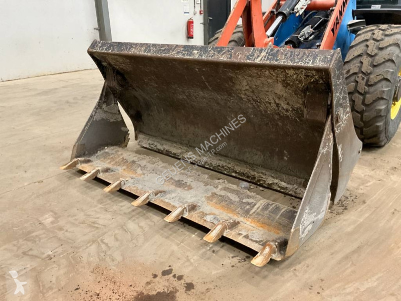 Chargeuse Yanmar V 80