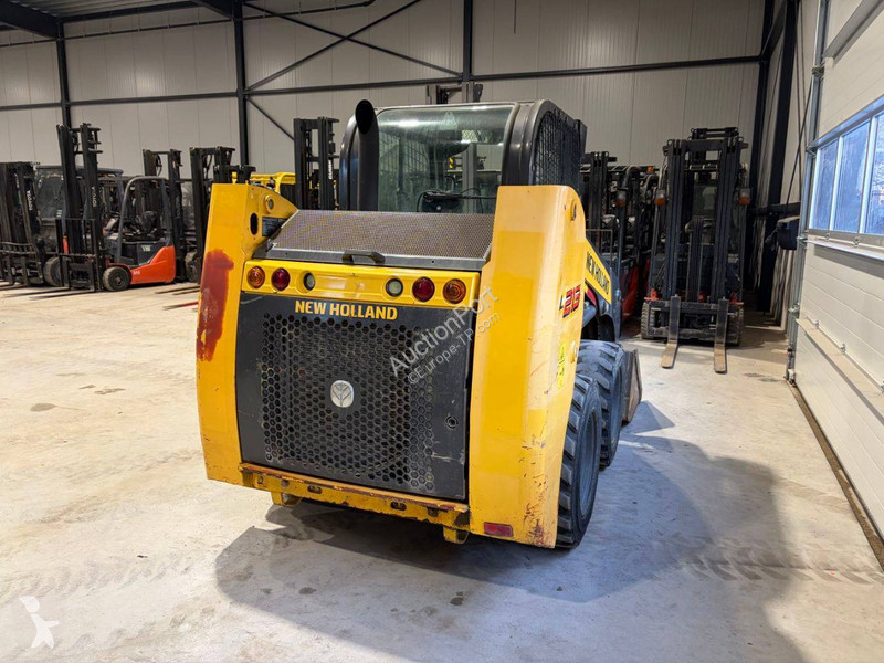 Chargeuse New Holland