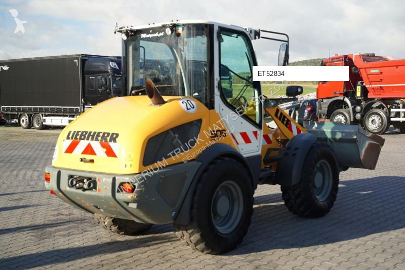 Товарач Liebherr L 506c / ŁADOWARKA KOŁOWA /...