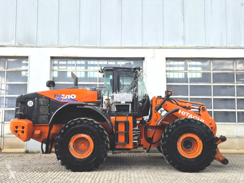 Товарач Hitachi 6