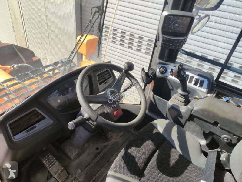 مُحمّلة Hyundai HL955