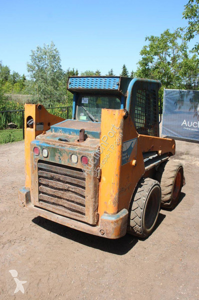 Товарач  Gehl R190