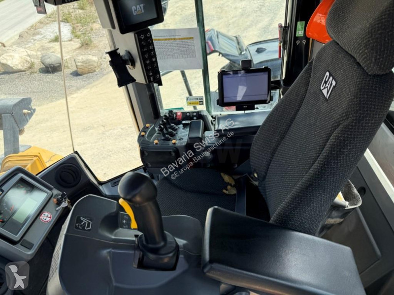 مُحمّلة Caterpillar 966M XE