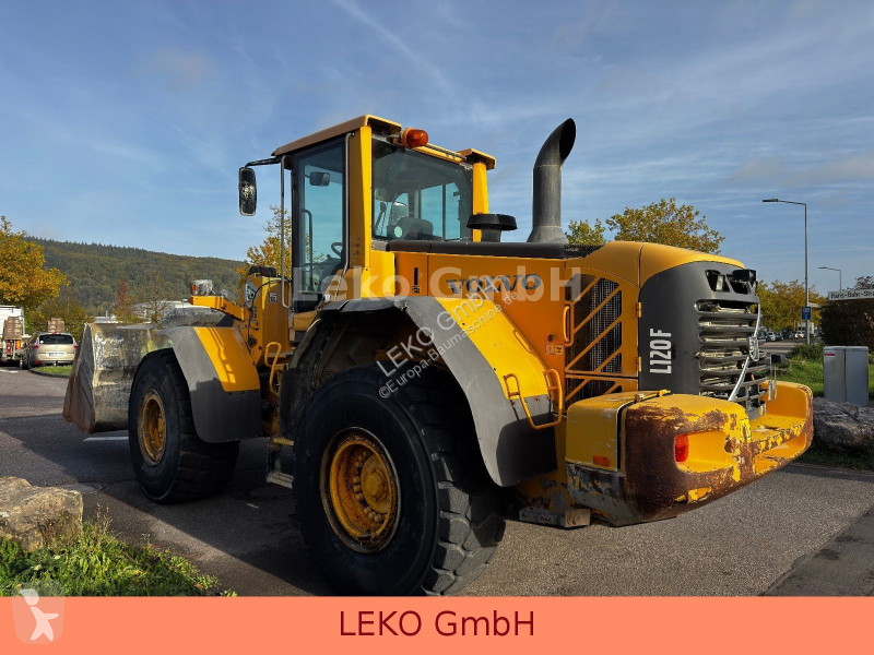 مُحمّلة Volvo 120F 3 Kreise, Schnellwechsler