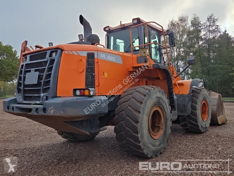 Shovel Doosan 3
