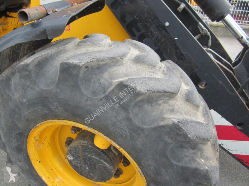 Shovel JCB
