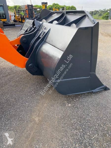 Pala Hitachi