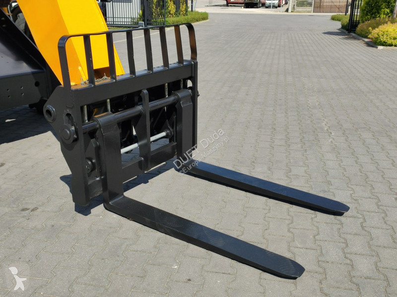 Încărcător telescopic Haulotte