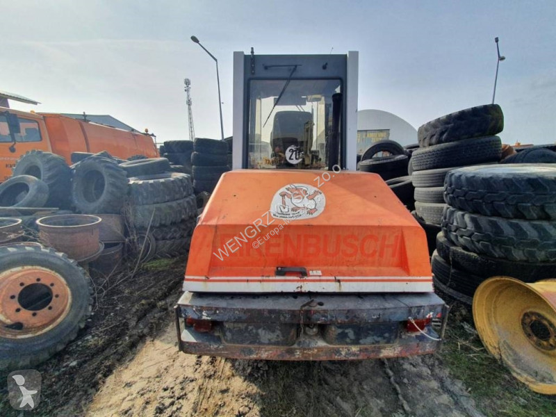 Фронтальный погрузчик O&K Ładowarka kołowa O&K L8
