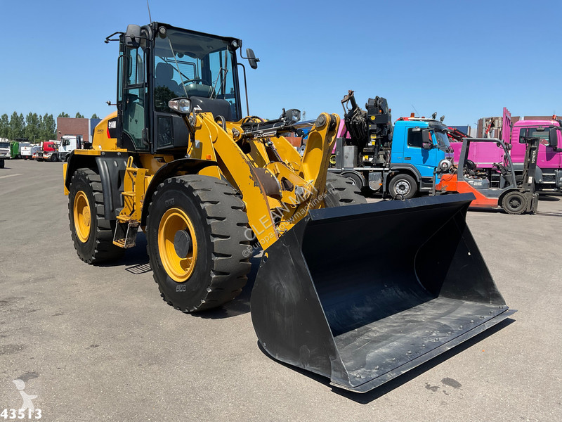 Shovel Caterpillar 9 Wheel Loader EPA