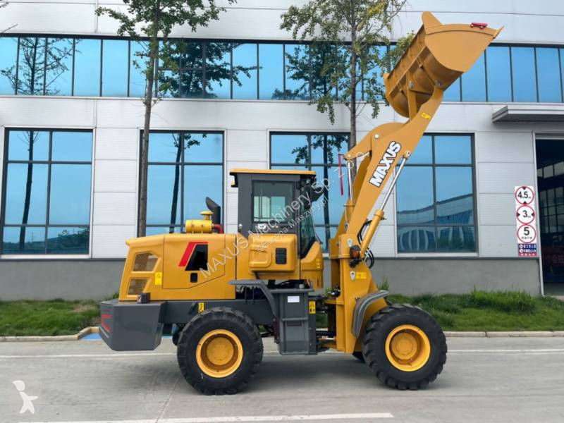Lastare JCB Maxus