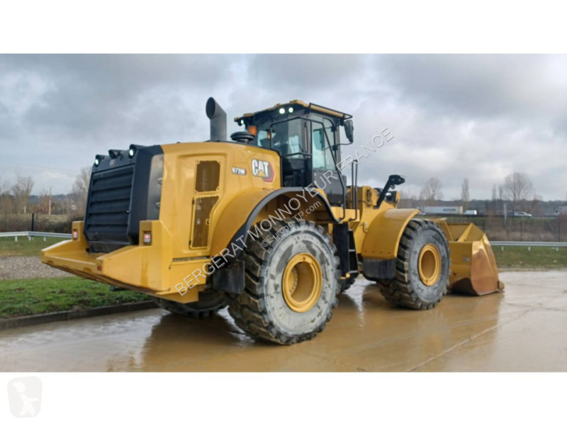 Nakladač Caterpillar 972M