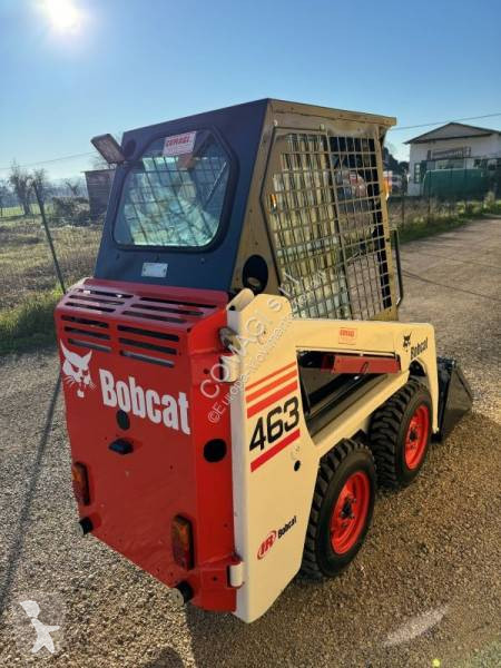 Shovel Bobcat