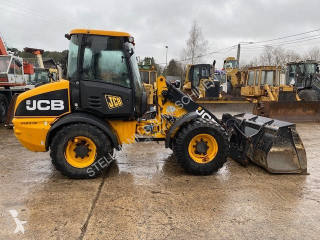 Shovel JCB