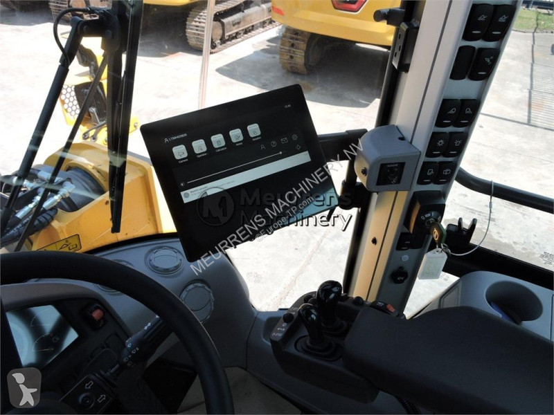 Nakladač Volvo L150H New