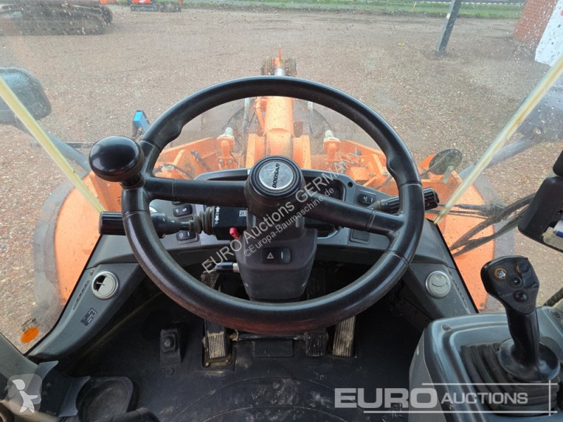 Shovel Doosan 3
