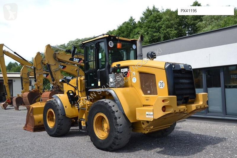 Shovel Caterpillar 938 M