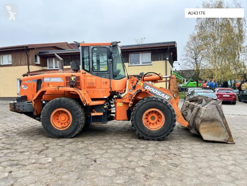 Shovel Doosan