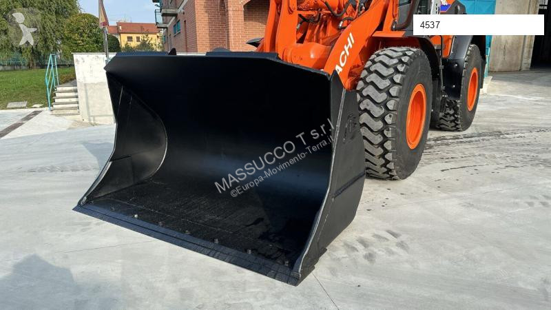 Shovel Hitachi -5B