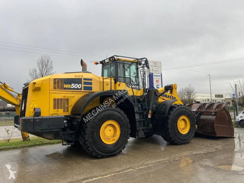 مُحمّلة Komatsu WA500-8