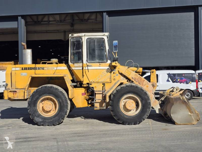 Pá carregadora Liebherr L521