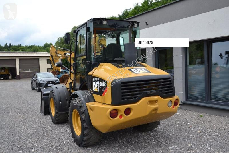 Pá carregadora Caterpillar H2