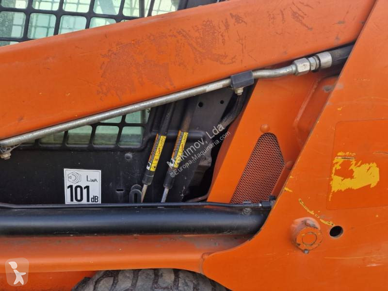 Pá carregadora Bobcat S 100