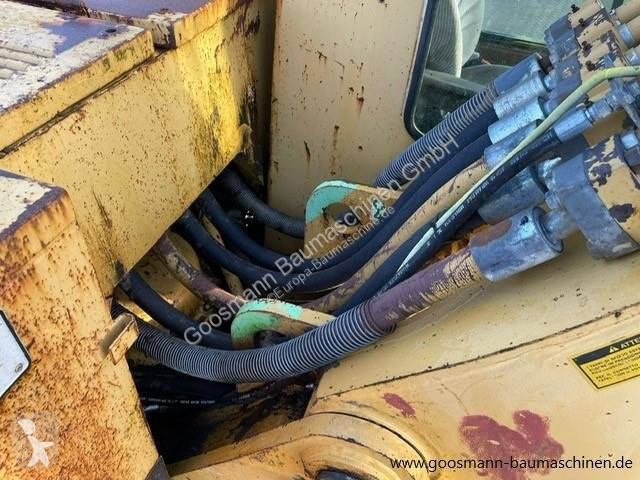 Shovel Caterpillar 231 D
