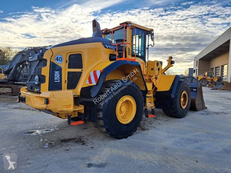 Nakladač Volvo 150 H