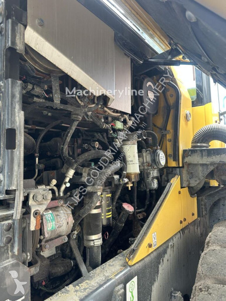 Shovel  Shovel WA270 8 - Gebruikt