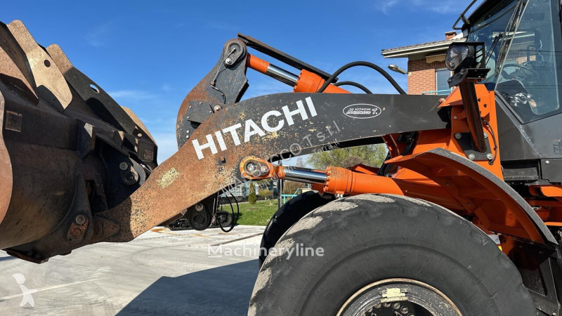 Shovel Hitachi -7