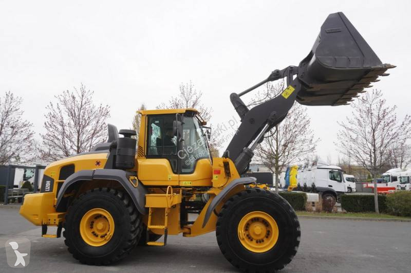 Nakladač Volvo H