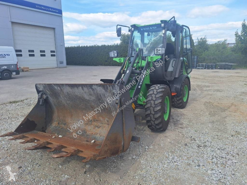 Lastare Volvo JL25H ELECTRIC
