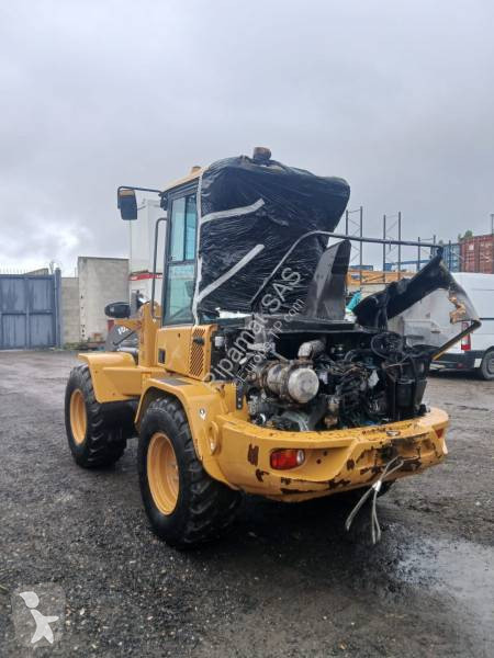 Nakladač Volvo L30G