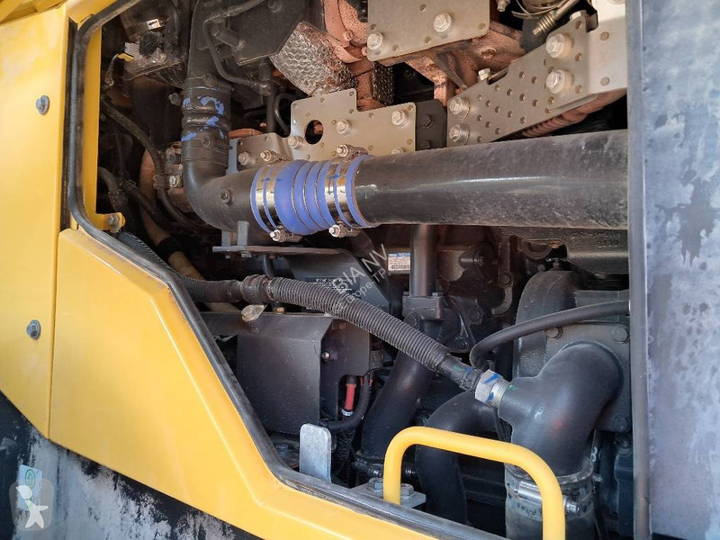Pala Komatsu WA500-8E0