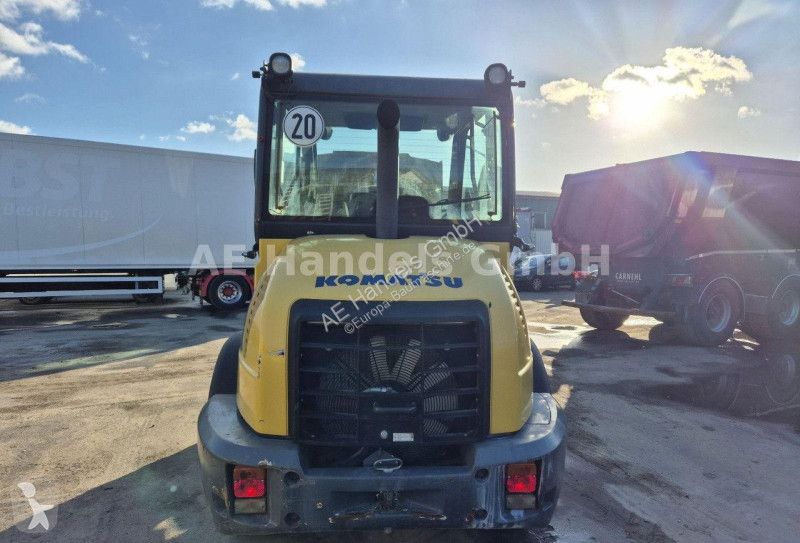 Incarcator Komatsu