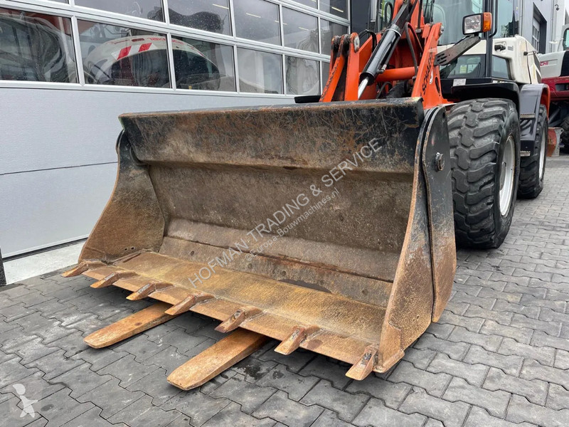 Pala cargadora Schaeff TL100