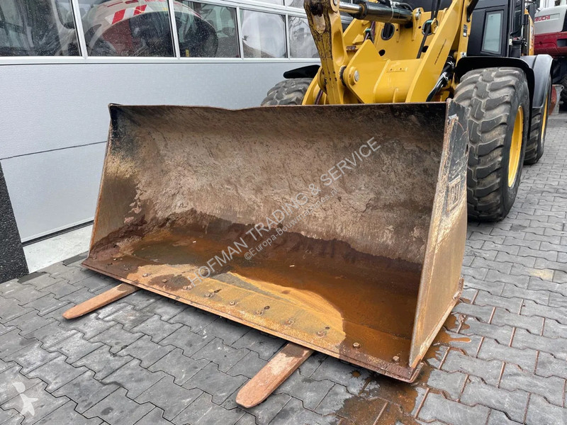 Shovel Caterpillar M | EPA