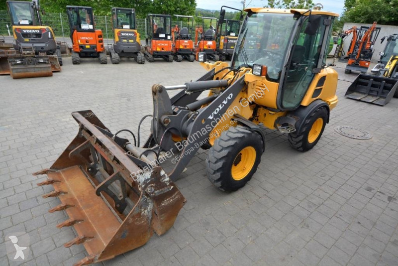 Shovel Volvo Z