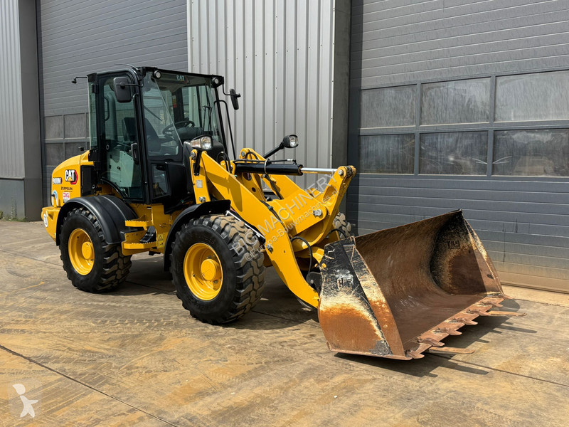 Pala Caterpillar M - Bucket + forks
