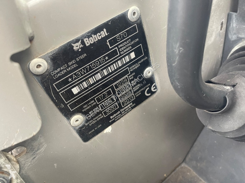 Shovel Bobcat